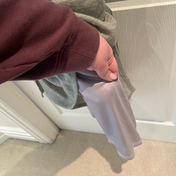 Woman’s gray dress - Picture 2 of 5